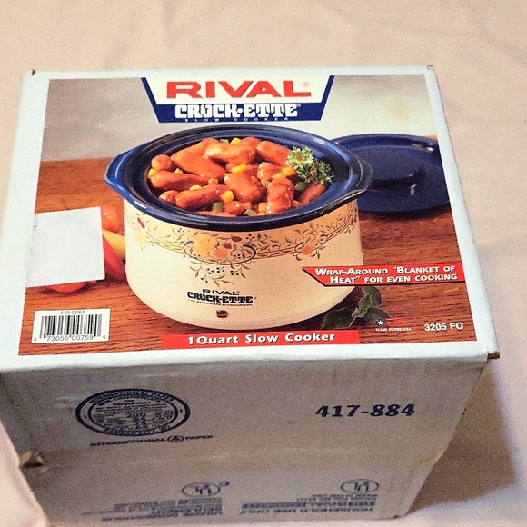 Vintage Unopened 1 Quart Slow Cooker - Picture 1 of 6